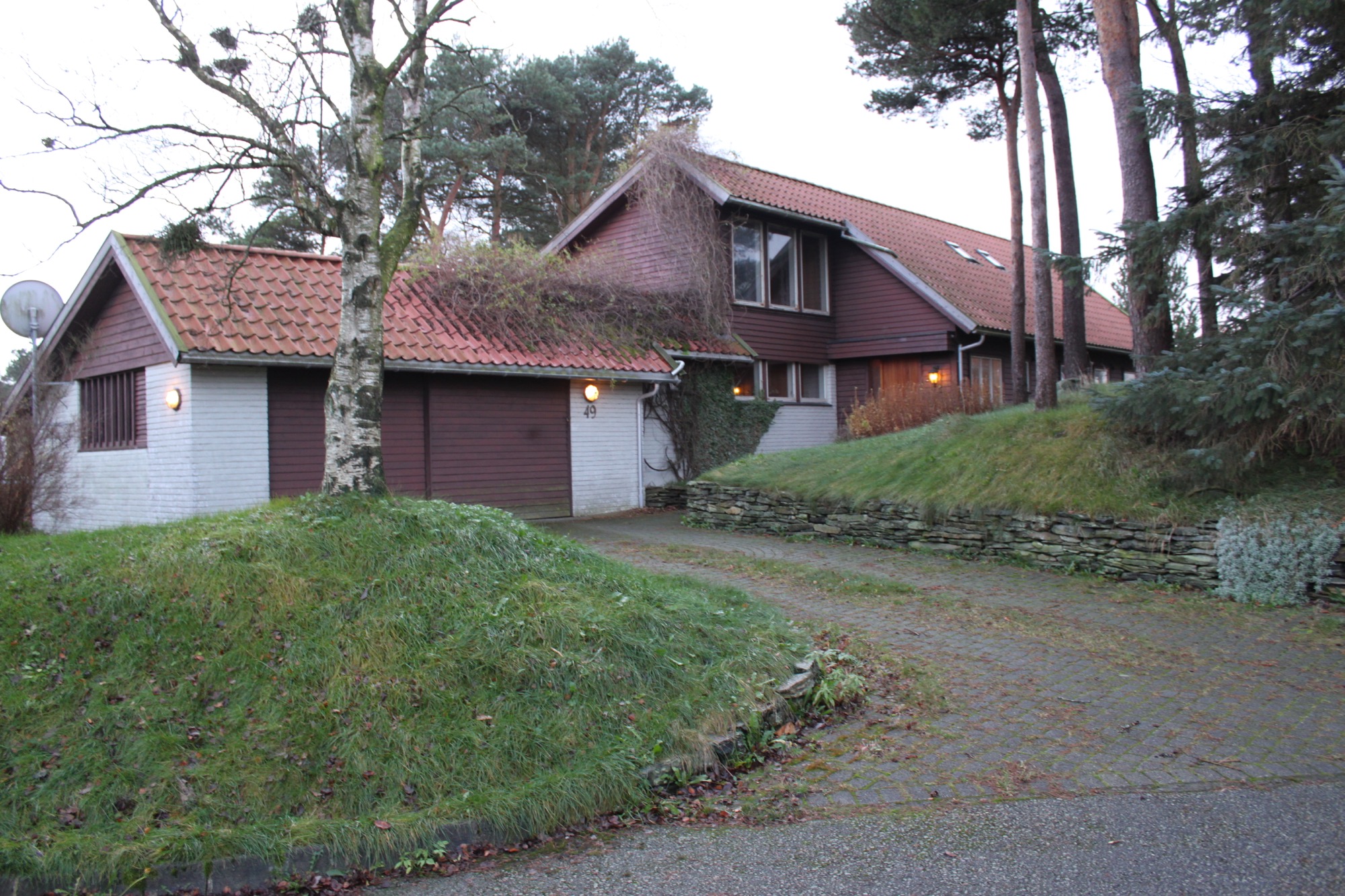 Sandmyrvegen%2049%20f%C3%B8r%2001