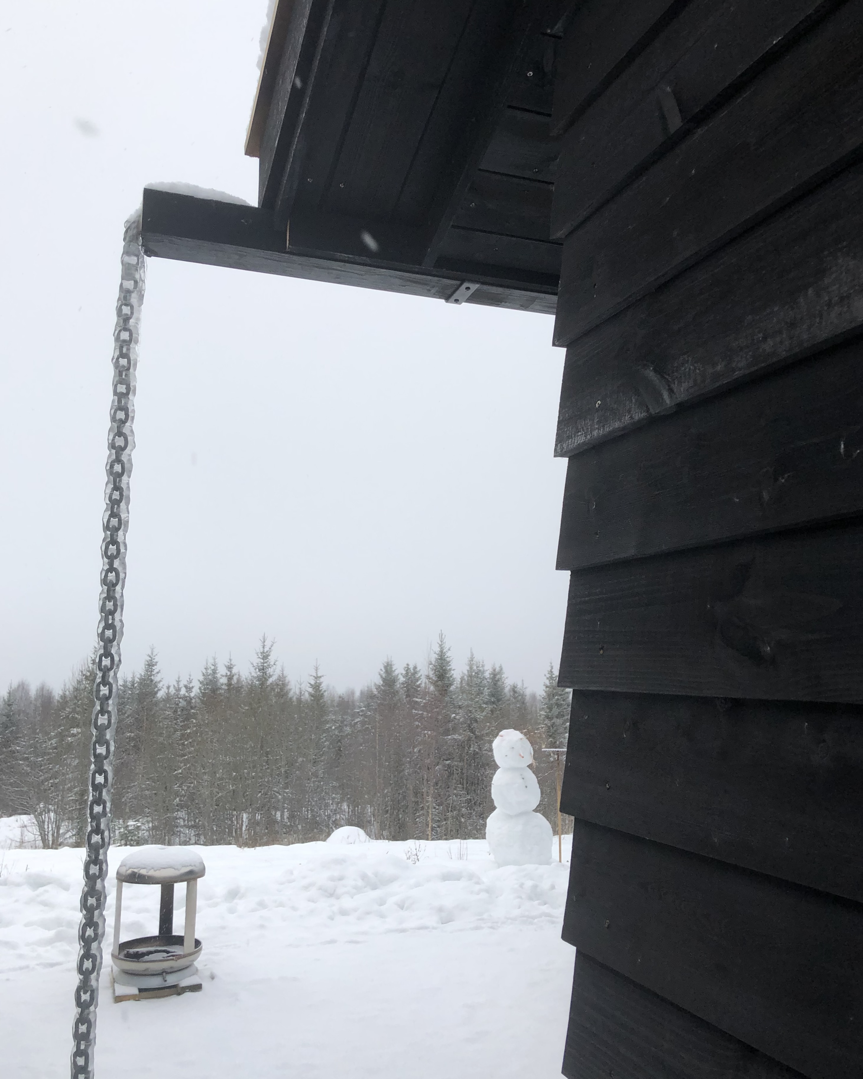 FC2ECF0A-D83D-47E5-9C89-41B41150B6B8_1_201_a