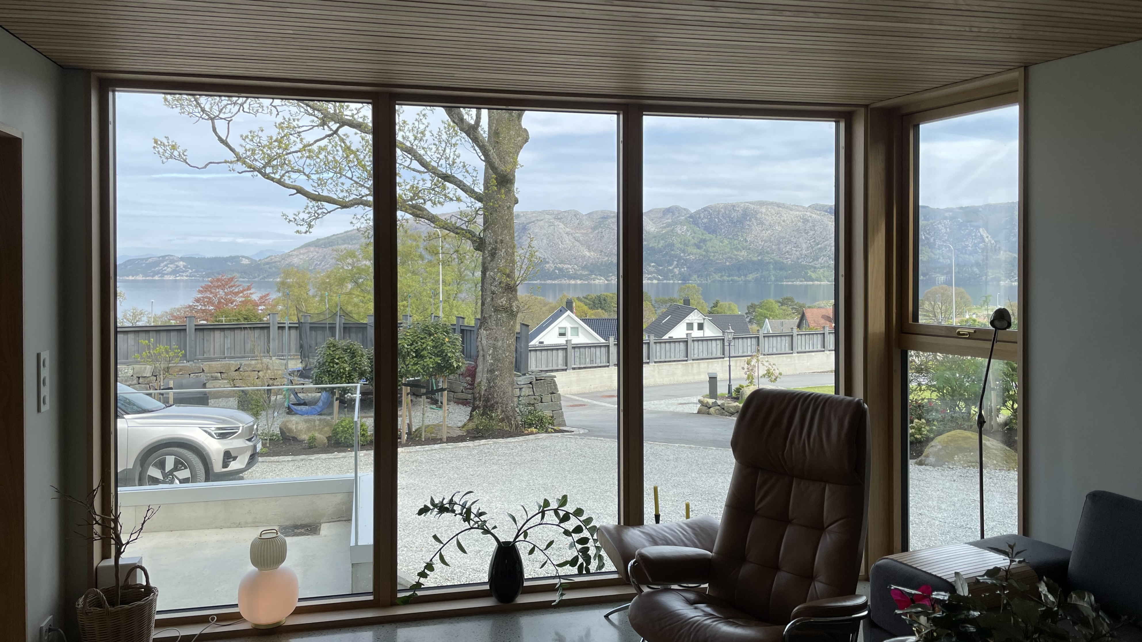 AA1A0853-6E9F-4015-9E7A-5888061A4CEB_1_201_a