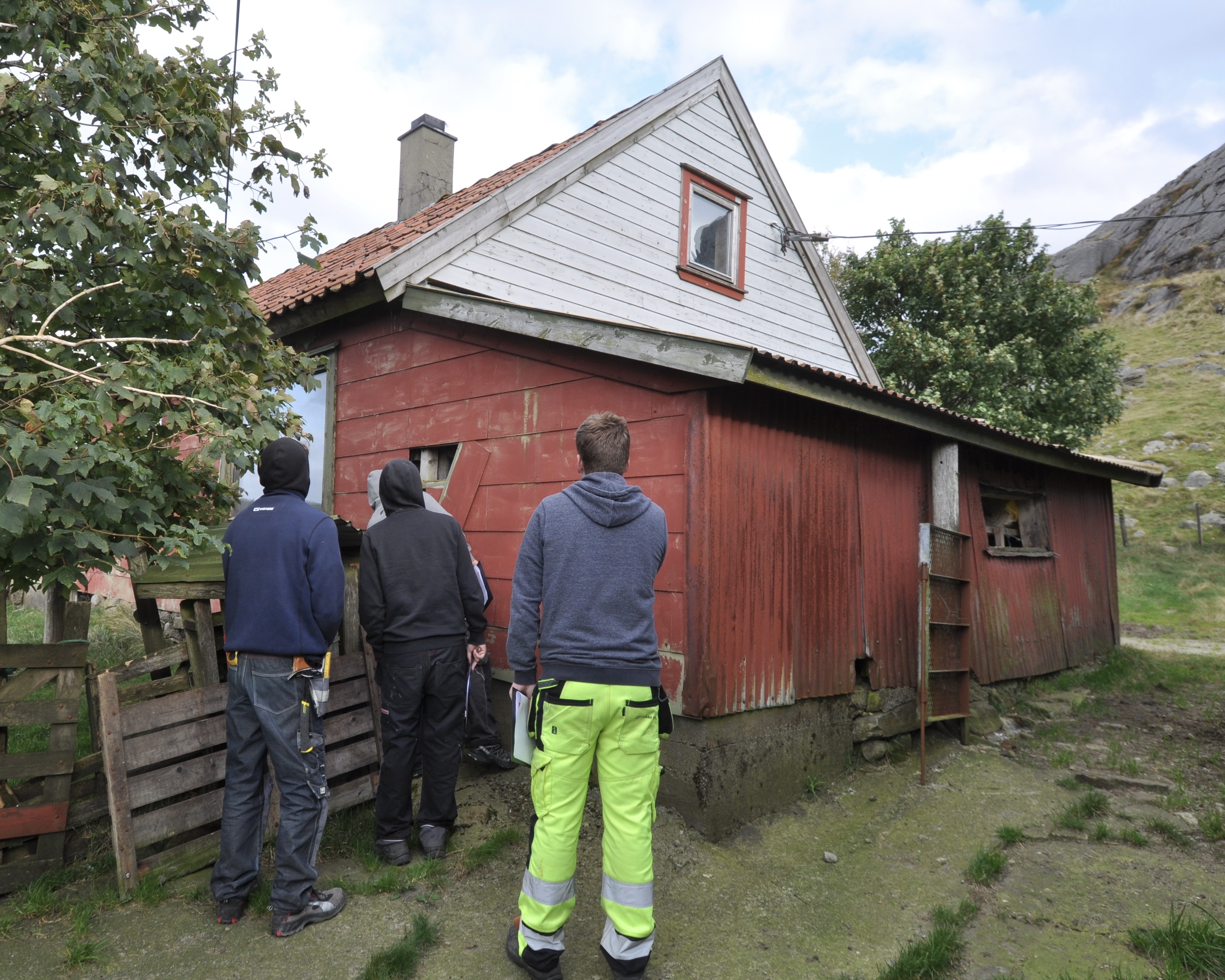 01F793F0-4503-412A-B696-2BAAAABC7028_1_201_a