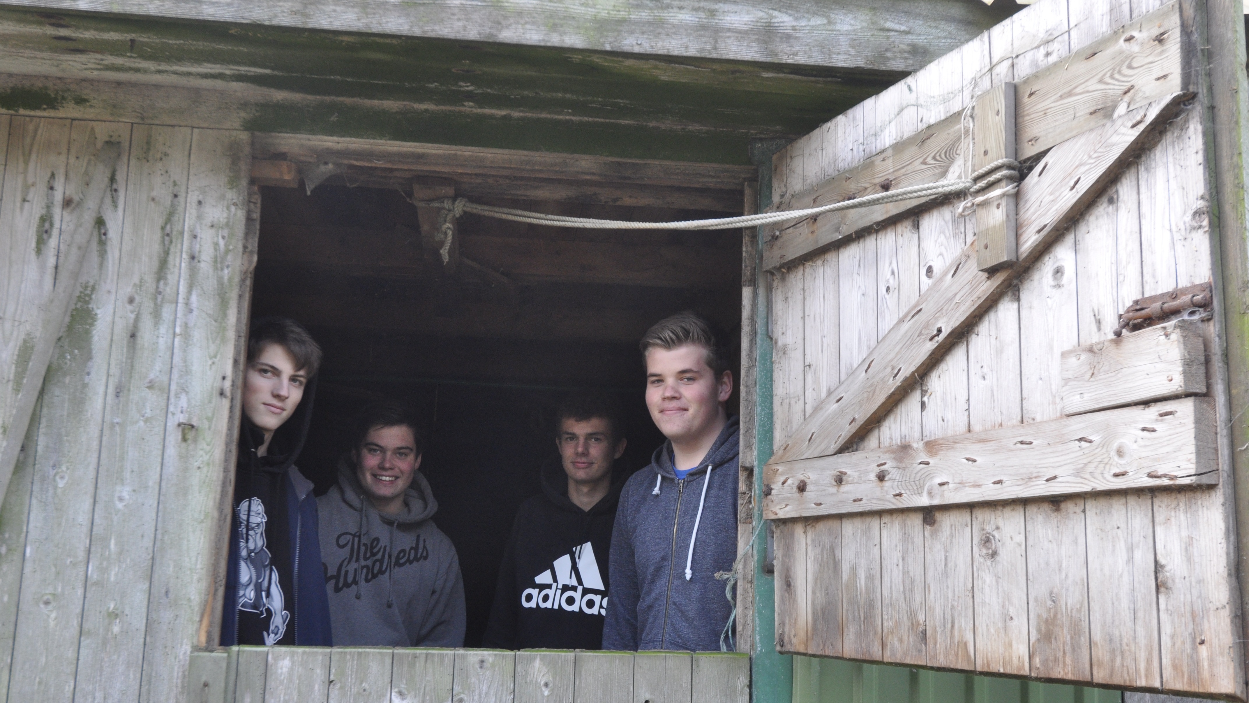 04F5142E-AFD9-4BE3-950A-4FD9DF715F97_1_201_a