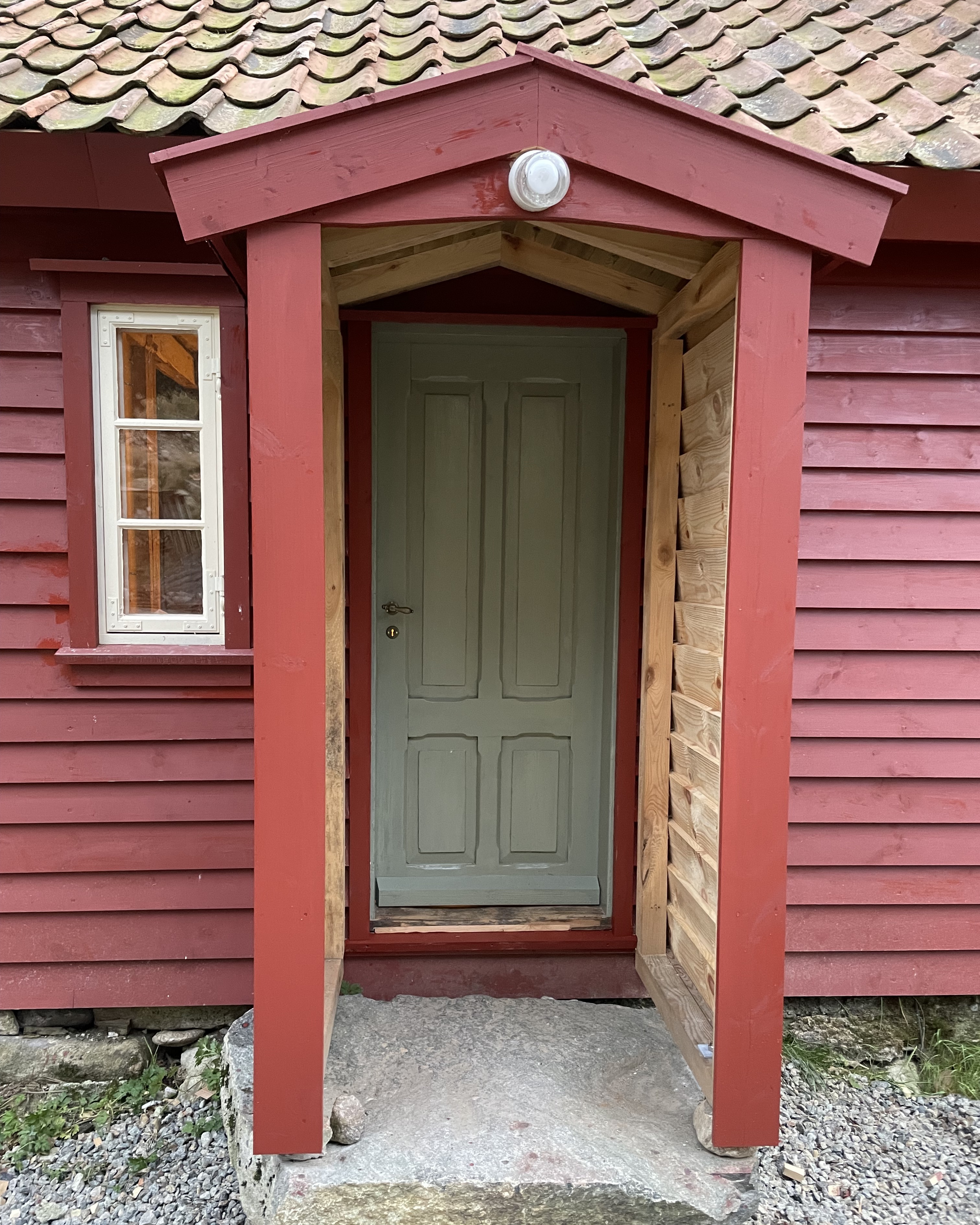 7CFF5A7E-2167-4E58-86E6-974E584E3E79_1_201_a